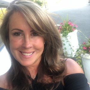 Meet your Posher, Alison